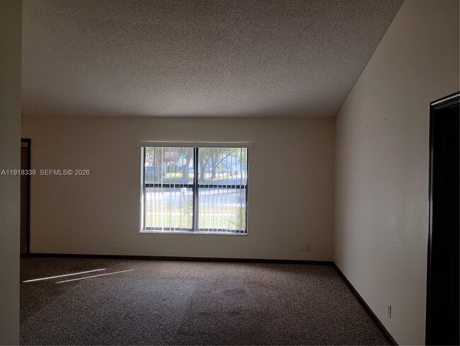 Building Photo - 1125 NW 78th Ave