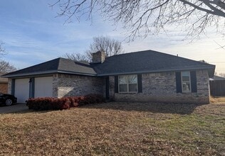 Building Photo - 4519 Misty Valley W