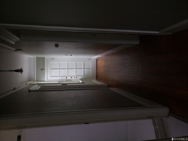 Building Photo - 2527 Polk St