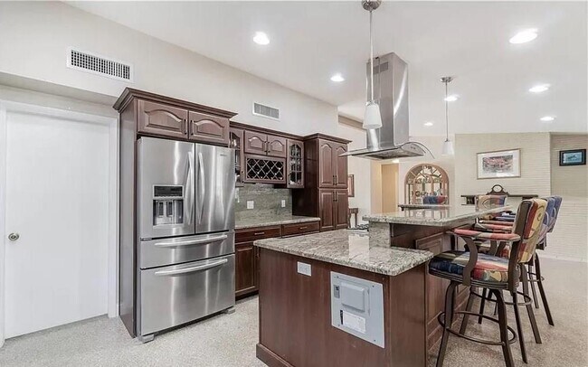 Building Photo - 2649 Nassau Ln