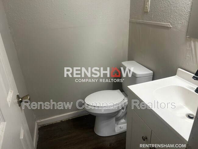 Building Photo - 65 Gus Pope Rd