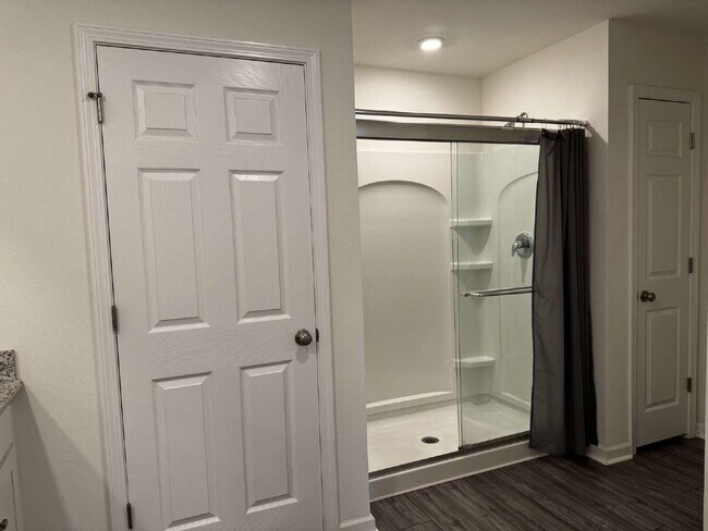 Foto del edificio - 146 Old Canoe Ln