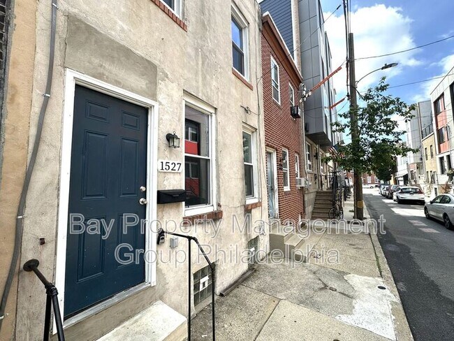 Building Photo - 1527 S Bouvier St