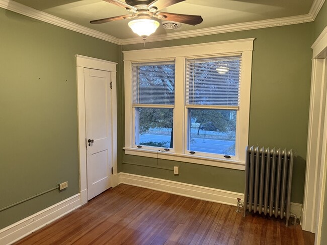 Building Photo - 1401 W Laburnum Ave