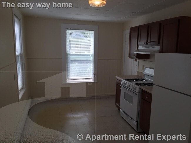 Photo - 322 Beacon St Apartment