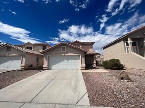 Building Photo - 1084 Dancing Vines Ave