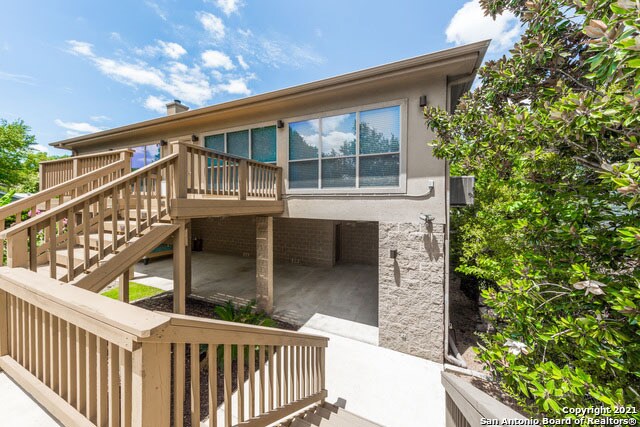 Building Photo - 205 Spyglass Rd