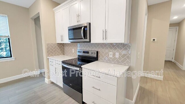 Building Photo - 5750 Silverside Pne Ct