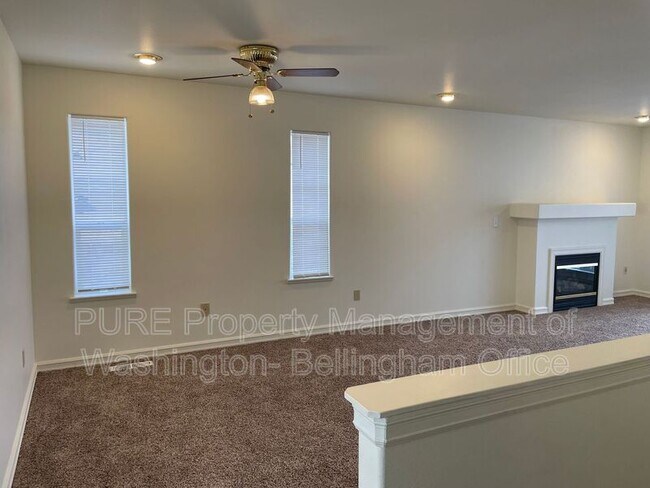 Foto del edificio - 3013 Pacific St