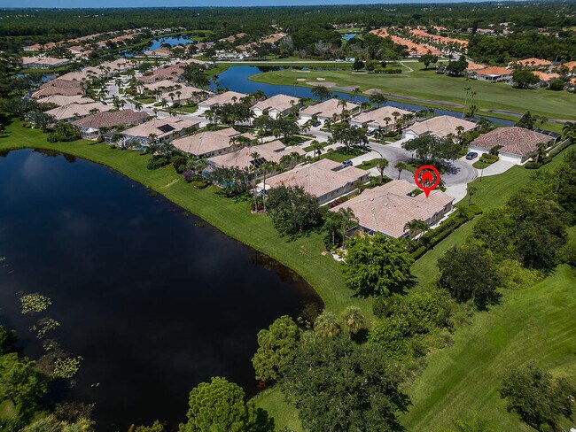 Building Photo - 8408 SE Paurotis Ln
