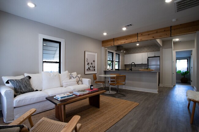 Foto del edificio - 2855 Sharon St