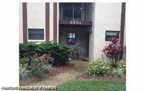 Primary Photo - 3731 Edgewater Dr