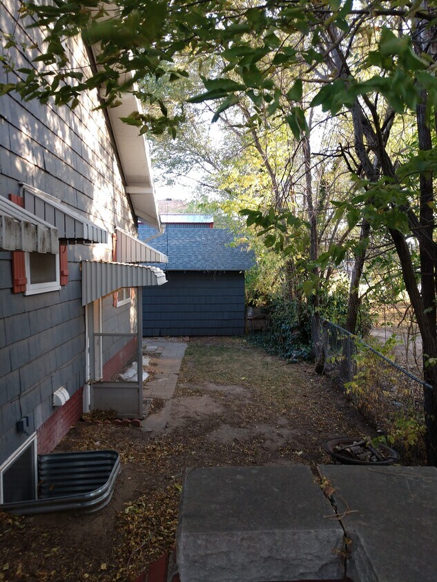 Foto principal - 23 E 6th Ave