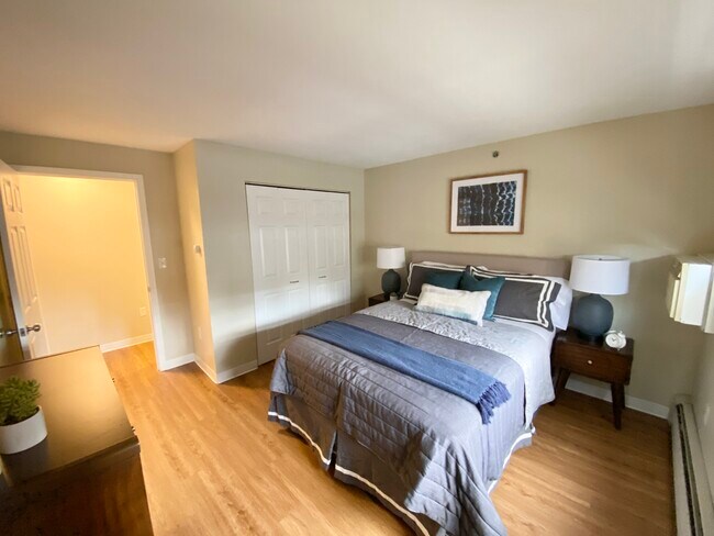 Building Photo - 26 Saint Alphonsus St