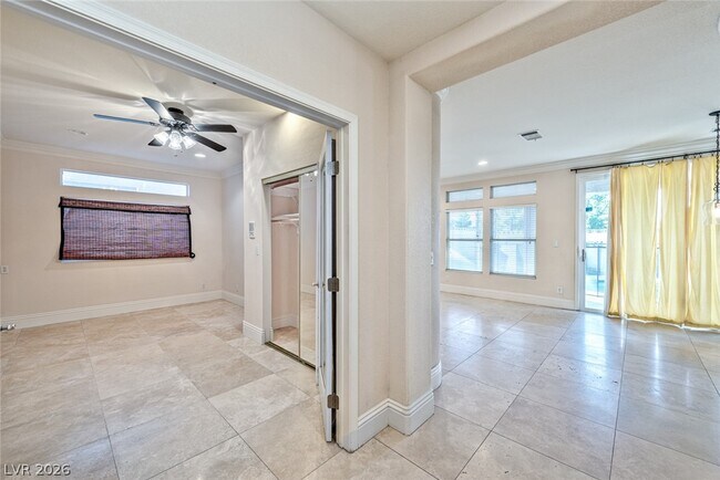 Foto del edificio - 2175 Fountain Springs Dr