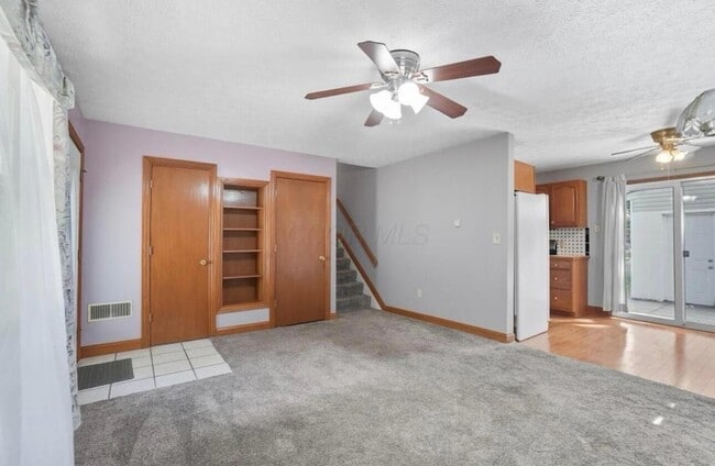 Foto del edificio - 5401 Spire Ln