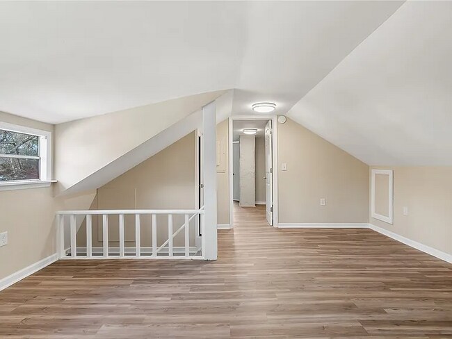 Foto del edificio - 606 Hwy 29 Byp N