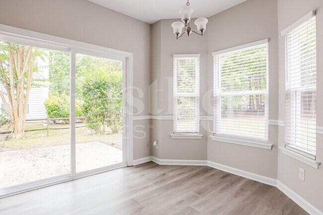 Building Photo - 11210 Isthmus Ct