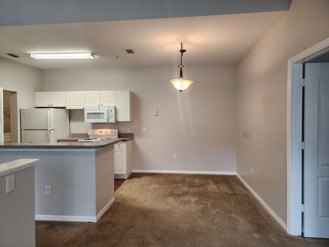 Building Photo - CP 7-202 TPPM RENTAL