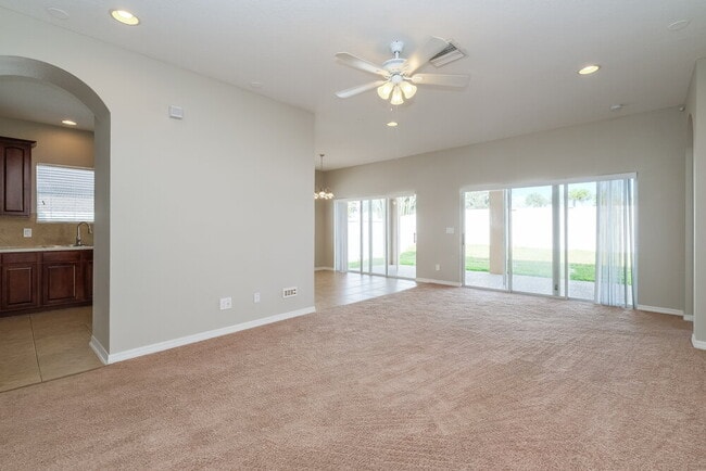 Building Photo - 10644 Shady Preserve Dr