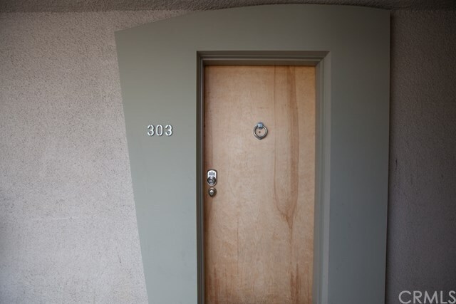 Foto del edificio - 2121 Beloit Ave