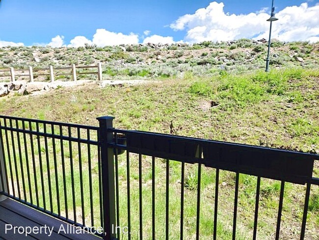 Building Photo - 4 br, 3.5 bath House - 1108 W. Wasatch Spr...