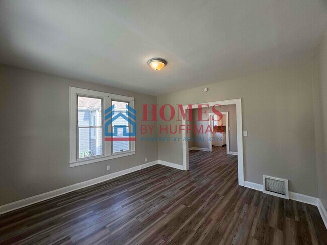 Foto del edificio - Two Bedroom House | Move in Ready
