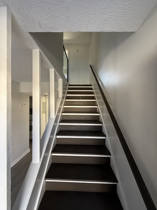 Foto del edificio - 413 Anderson Ave