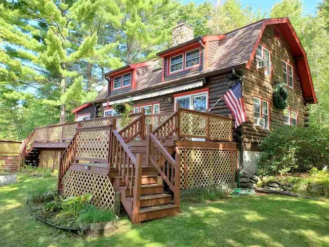 Building Photo - 569 Crystal Lake Rd