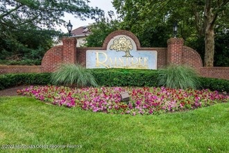 Building Photo - 174 Tulip Ln