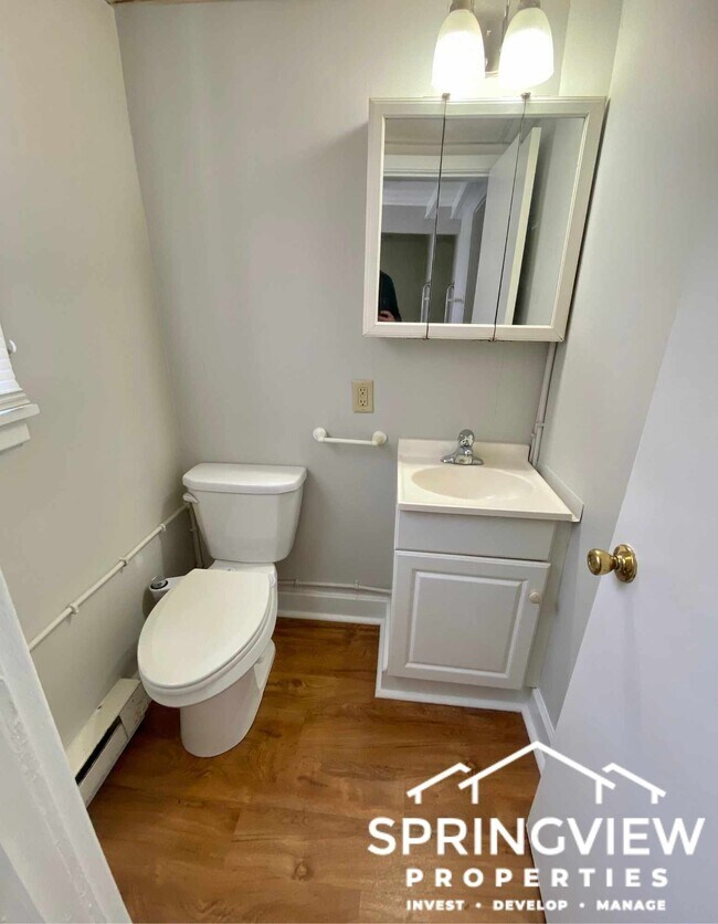 Foto del edificio - 420 Black Ave