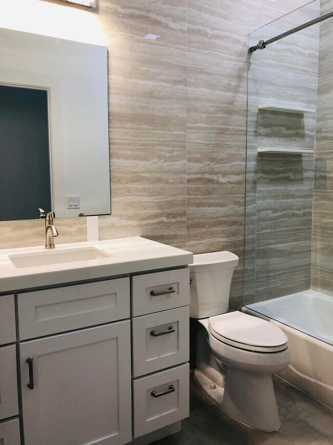 Foto del edificio - 8605 Wakefield Dr