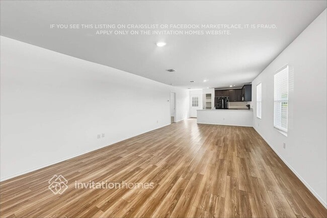 Building Photo - 5406 Longshadow Dr