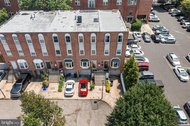 Foto del edificio - 2809 Ogden St