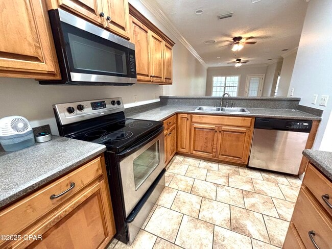 Foto del edificio - 116 Gardenia St