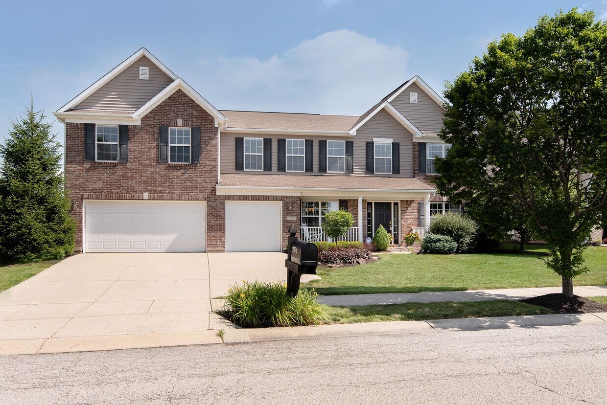 FRONT - 12976 Dekoven Dr