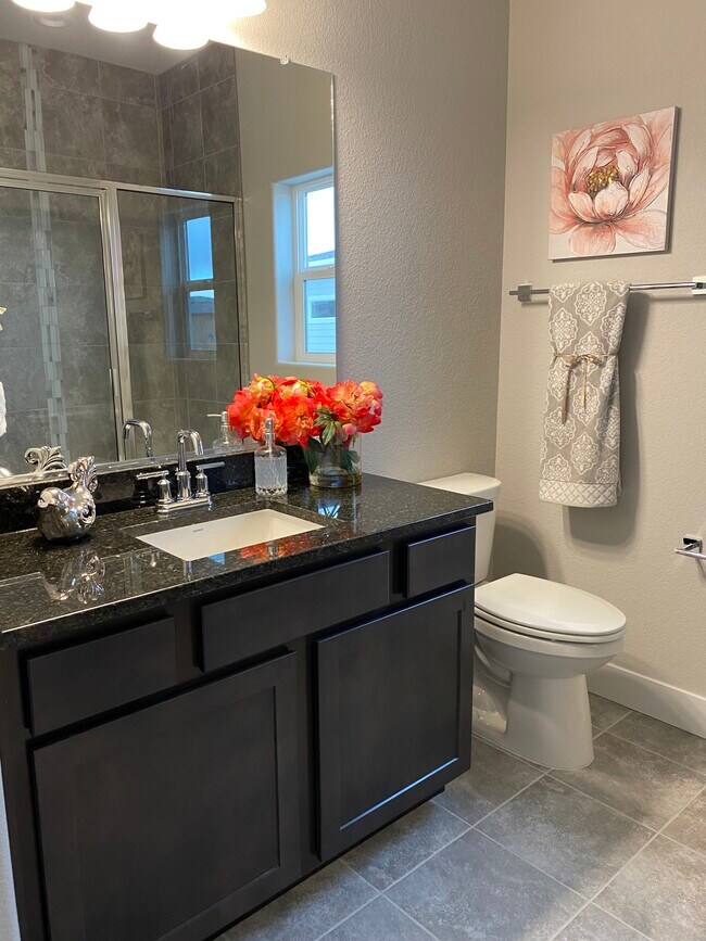 Foto del edificio - 12724 Enclave Scenic Dr
