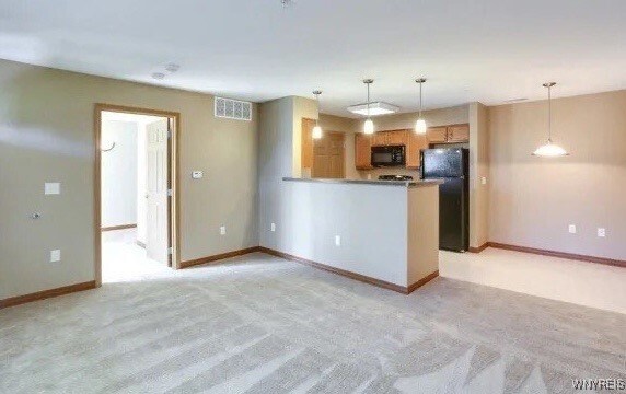 Foto del edificio - 1013 Deer Lakes Dr