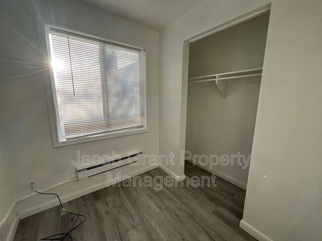Building Photo - 675 Tiger Ave