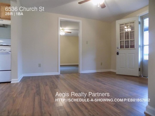 Foto del edificio - 6536 Church St