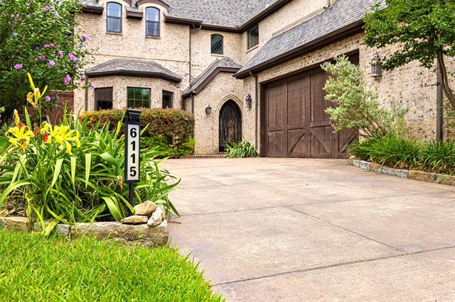 Building Photo - 6115 Palo Pinto Ave