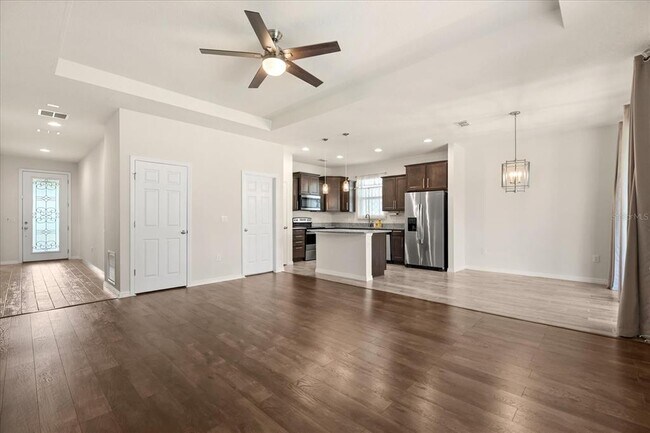 Building Photo - 3559 Southern Cross Lp