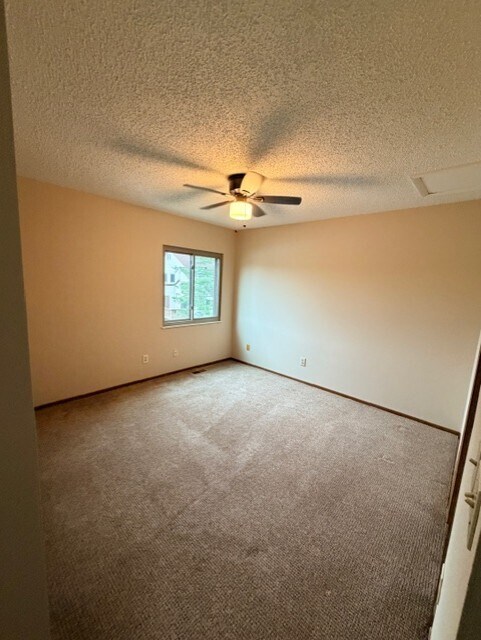 Foto del edificio - 159 N Terrace Ave