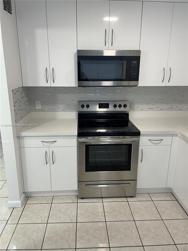 Foto del edificio - 13726 SW 90th Ave