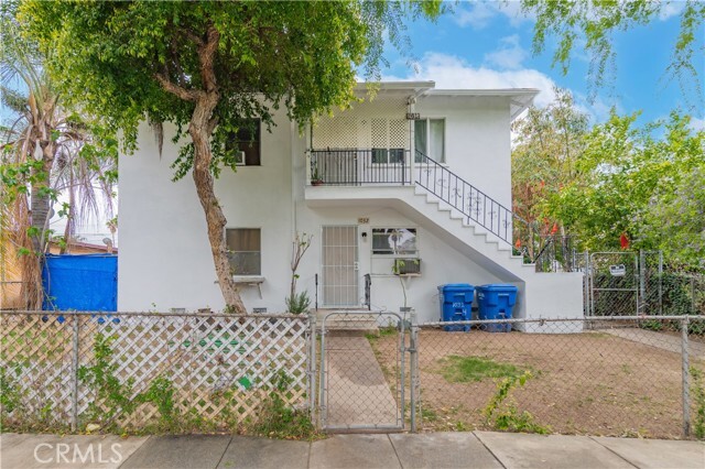 Primary Photo - 1032 W 4th St