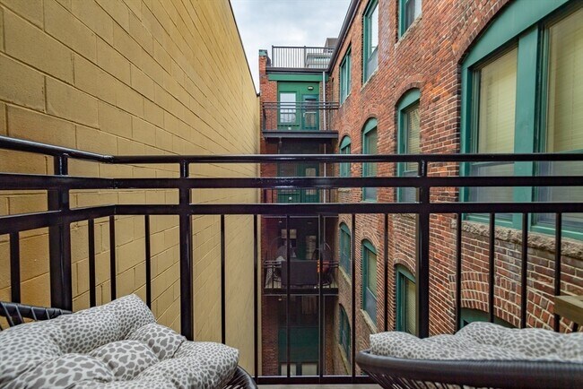 *Las imágenes son muestras representativas de la unidad anunciada. En algunos casos, las unidades reales que visita... - 761 Boylston St