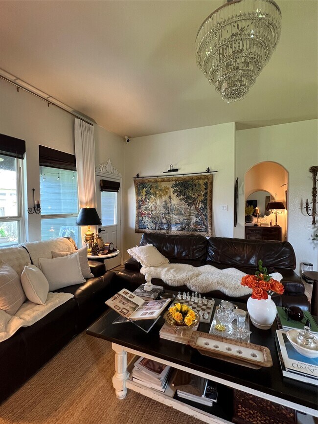Foto del edificio - 6018 Le Moyne Pass Ln