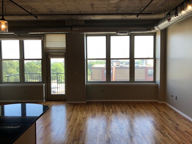 Foto del edificio - 6 S Laflin St