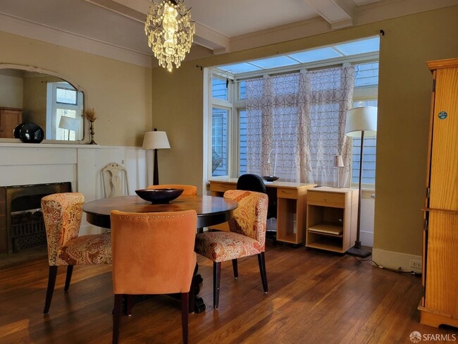 Building Photo - 120 21st Ave