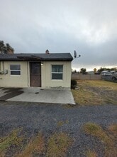 Building Photo - 326 3rd Ave SE